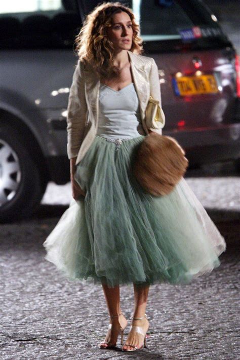 carrie bradshaw silver dress